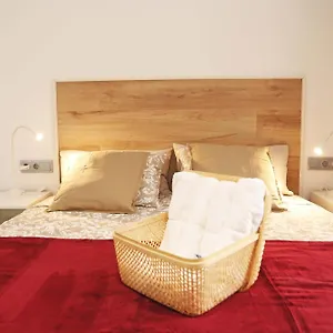 https://hostal-gracia.topbarcelonahotels.com